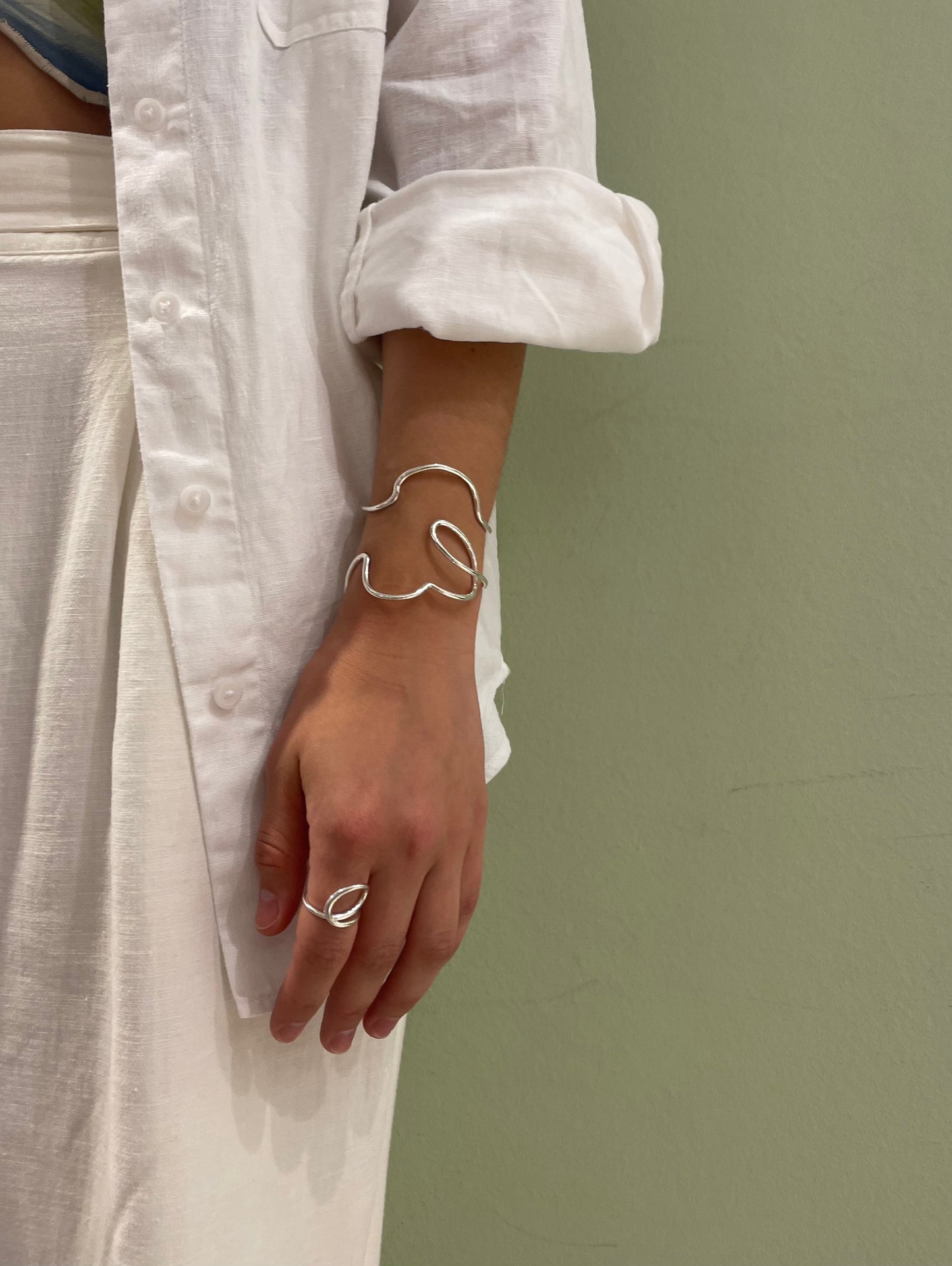 Loop Ring Silver