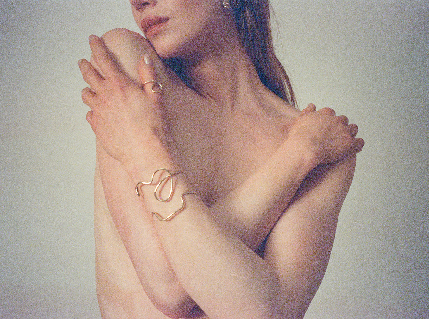 Flower Loop Bracelet Gold