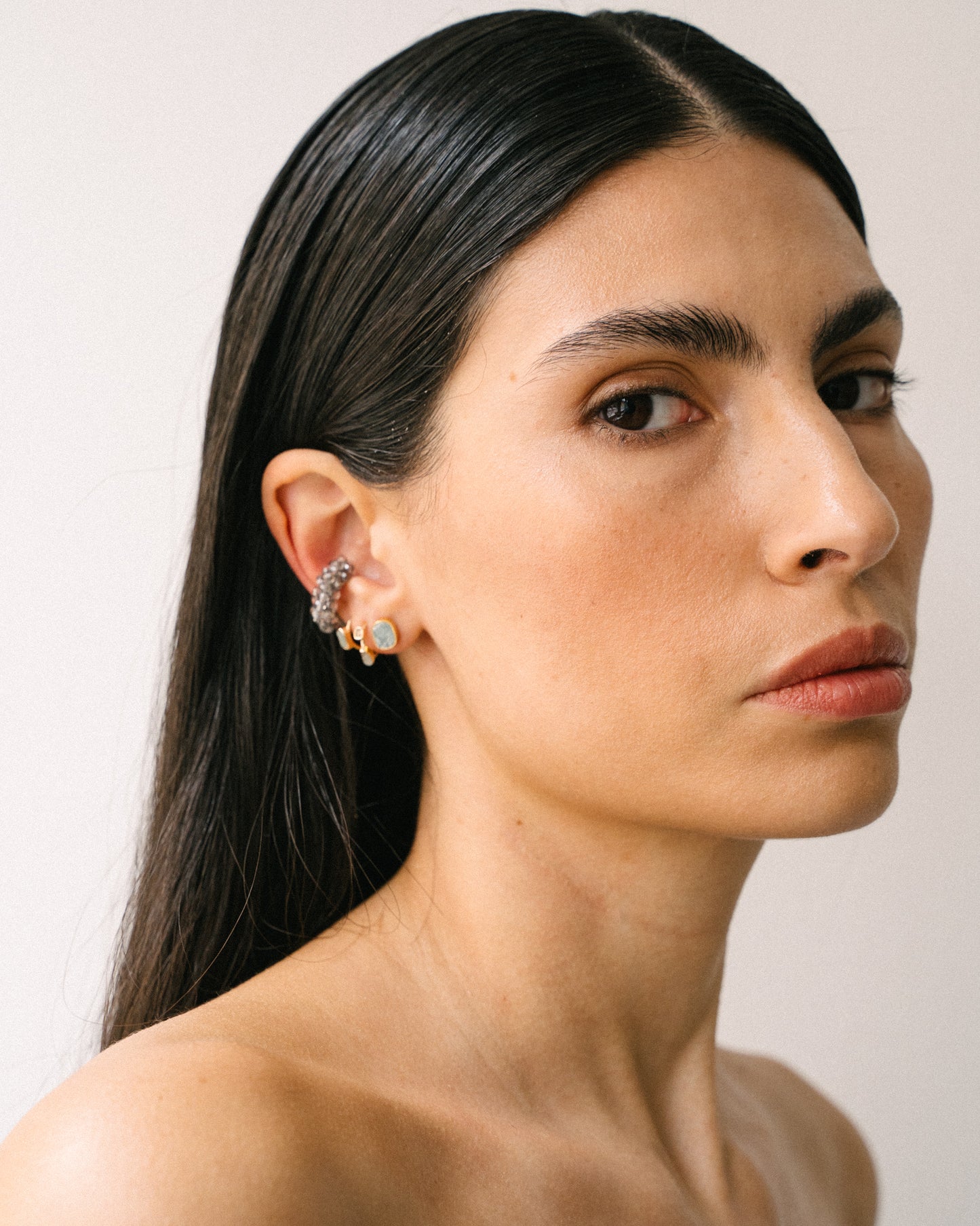 Rough Stone Studs Gold